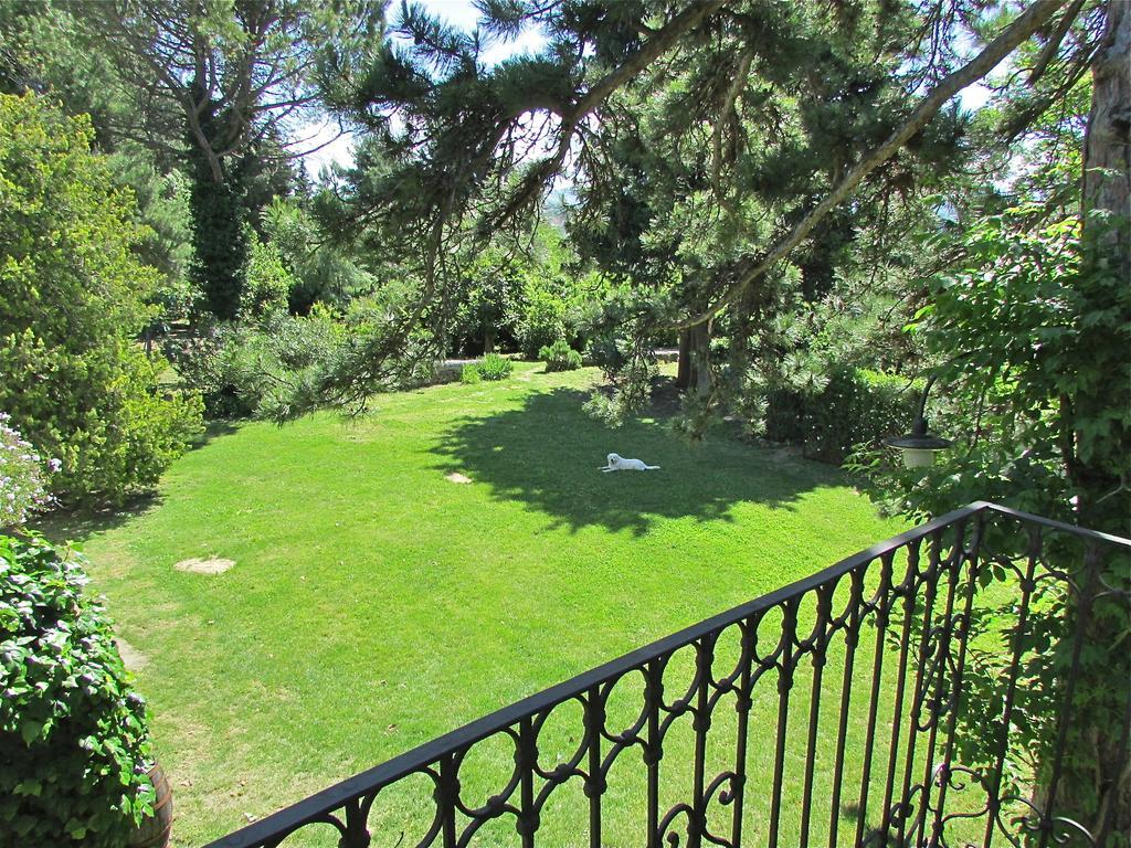 Agriturismo "Borgo Madonna Degli Angeli" - Charming Cottages In The Gardens ! Tocco da Casauria Exterior foto